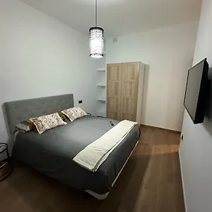 apartamento-la-rosaleda-malaga.es-andalucia.com/